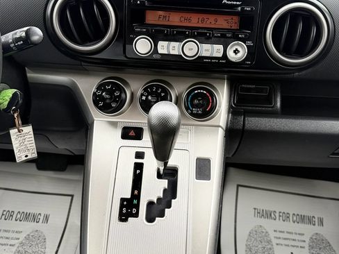 Used 2008 Scion xB FWD image 16
