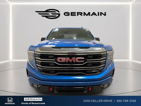 Used 2023 GMC Sierra 1500 AT4 w/ AT4 Premium Package AWD/4WD image 2