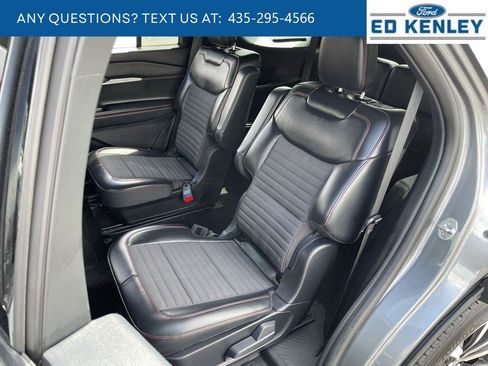 Used 2025 Ford Explorer ST-Line AWD/4WD image 6