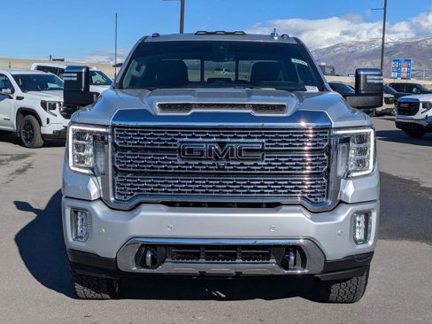 Certified 2023 GMC Sierra 3500 Denali w/ Denali Ultimate Package image 9