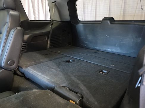 Used 2018 GMC Yukon SLT AWD/4WD image 17