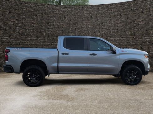 Used 2024 Chevrolet Silverado 1500 Custom Trail Boss w/ LPO, Dark Essentials Package AWD/4WD image 3