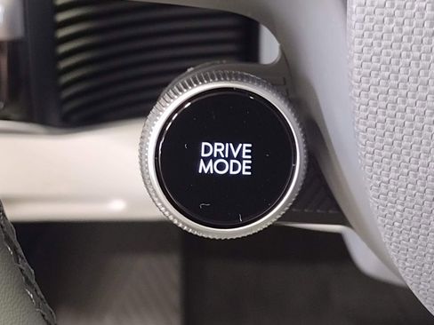 New 2026 Hyundai Ioniq 5 Limited image 26