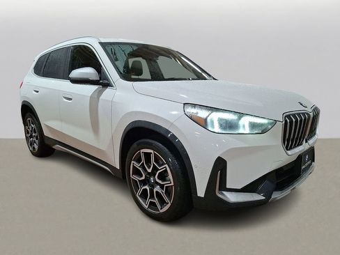 Certified 2023 BMW X1 xDrive28i w/ Premium Package image 2