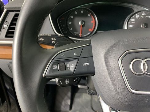 Used 2023 Audi Q5 2.0T Premium w/ Convenience Package image 18