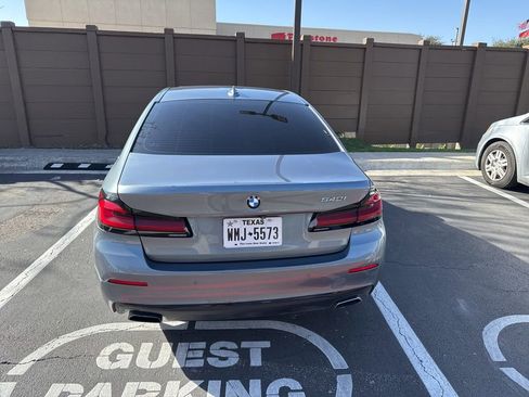 Used 2021 BMW 540i w/ Luxury Seating Package image 12