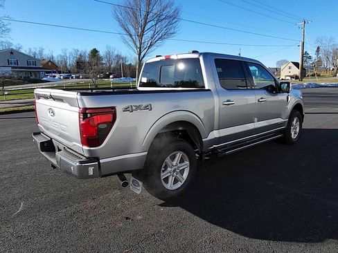 New 2025 Ford F150 XLT w/ Equipment Group 302A MID image 8