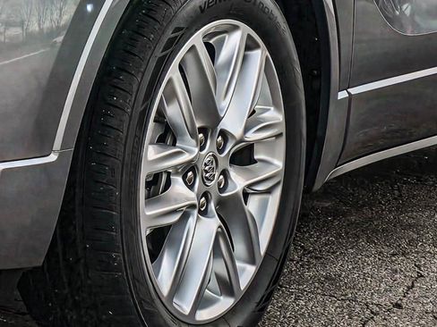 Used 2020 Buick Envision Premium image 10