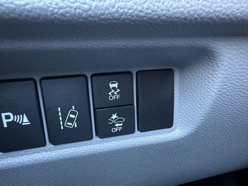 Used 2017 Honda Pilot Touring image 39