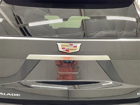 New 2025 Cadillac Escalade Premium Luxury w/ Touring Package image 18