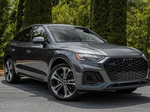 Used 2023 Audi Q5 2.0T Premium Plus w/ Premium Plus Package AWD/4WD image 5