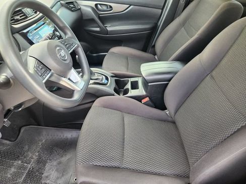Used 2018 Nissan Rogue Sport S AWD/4WD image 15