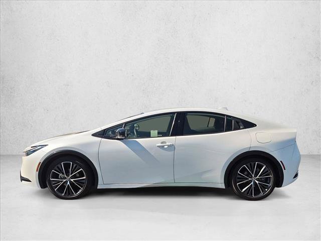 Used 2023 Toyota Prius XLE FWD image 9