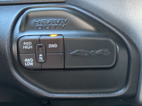 Used 2024 RAM 2500 Laramie w/ Night Edition image 28