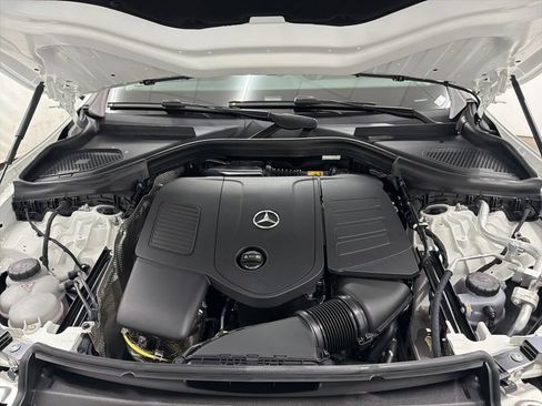Certified 2026 Mercedes-Benz GLC 300 image 31