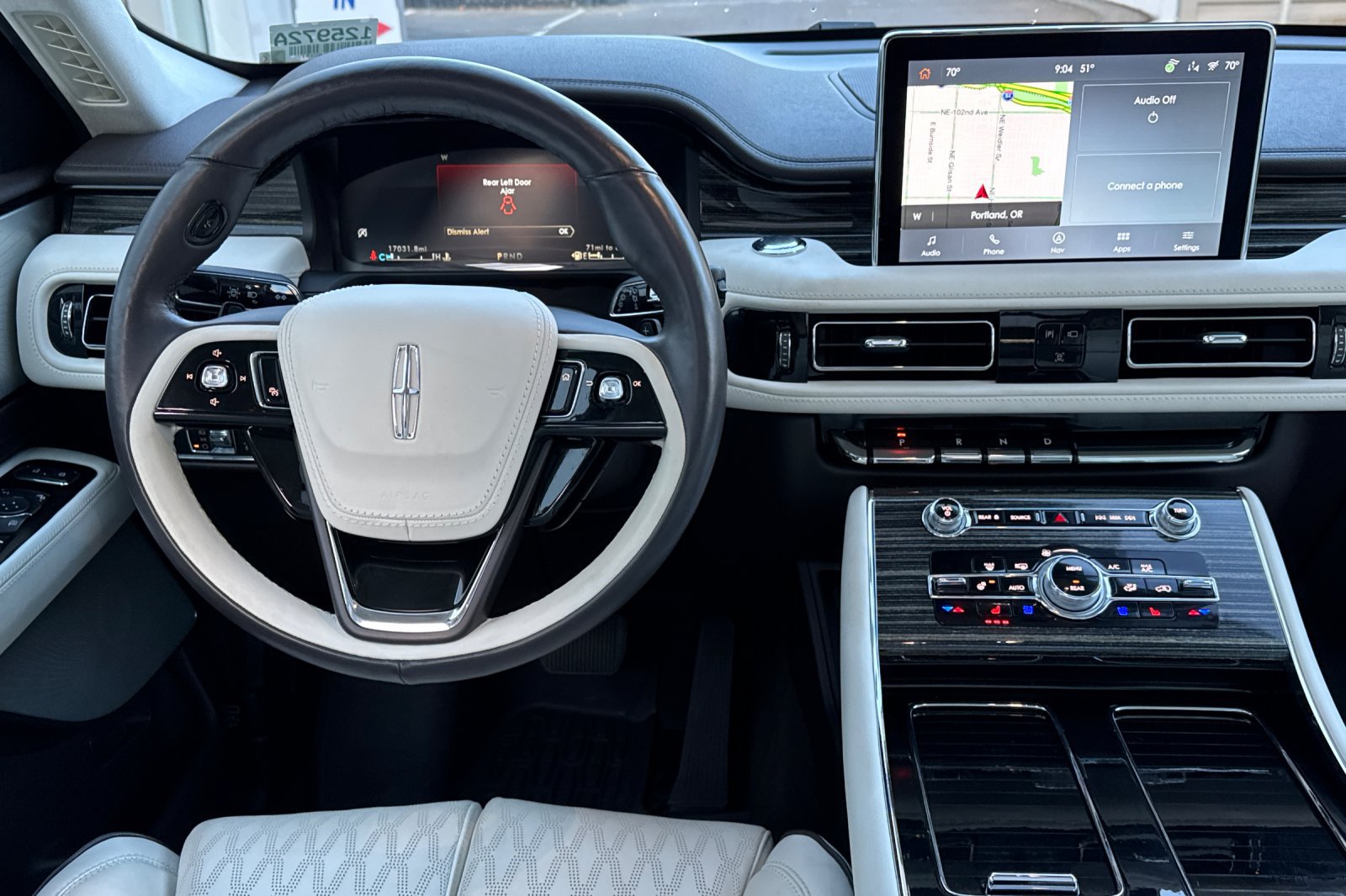 Certified 2023 Lincoln Aviator Black Label w/ Dynamic Handling Package AWD/4WD image 14