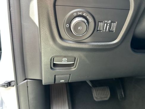 New 2025 Jeep Grand Cherokee Limited w/ Luxury Tech Group II AWD/4WD image 13