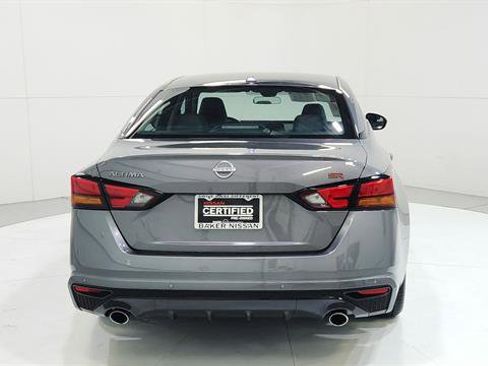 Certified 2025 Nissan Altima 2.5 SR image 7