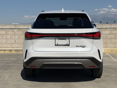 New 2026 Lexus RX 450h AWD w/ Convenience Package image 9