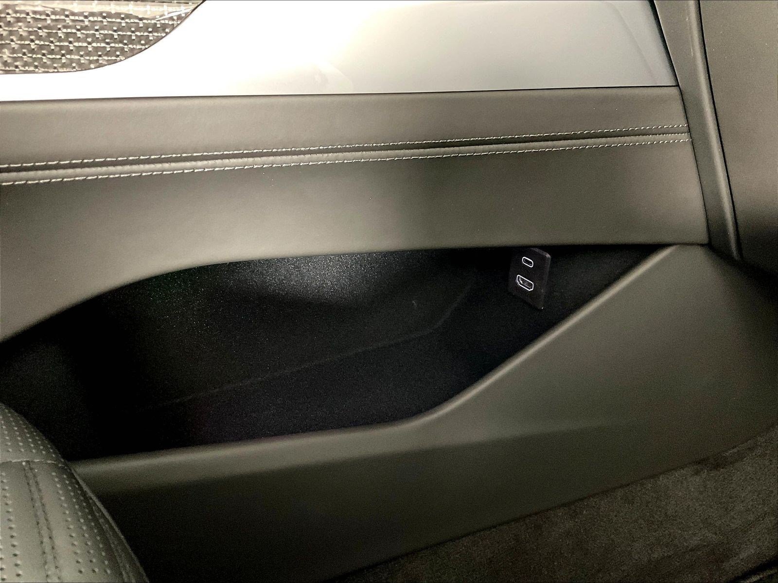 New 2027 Cadillac Escalade V AWD/4WD image 29