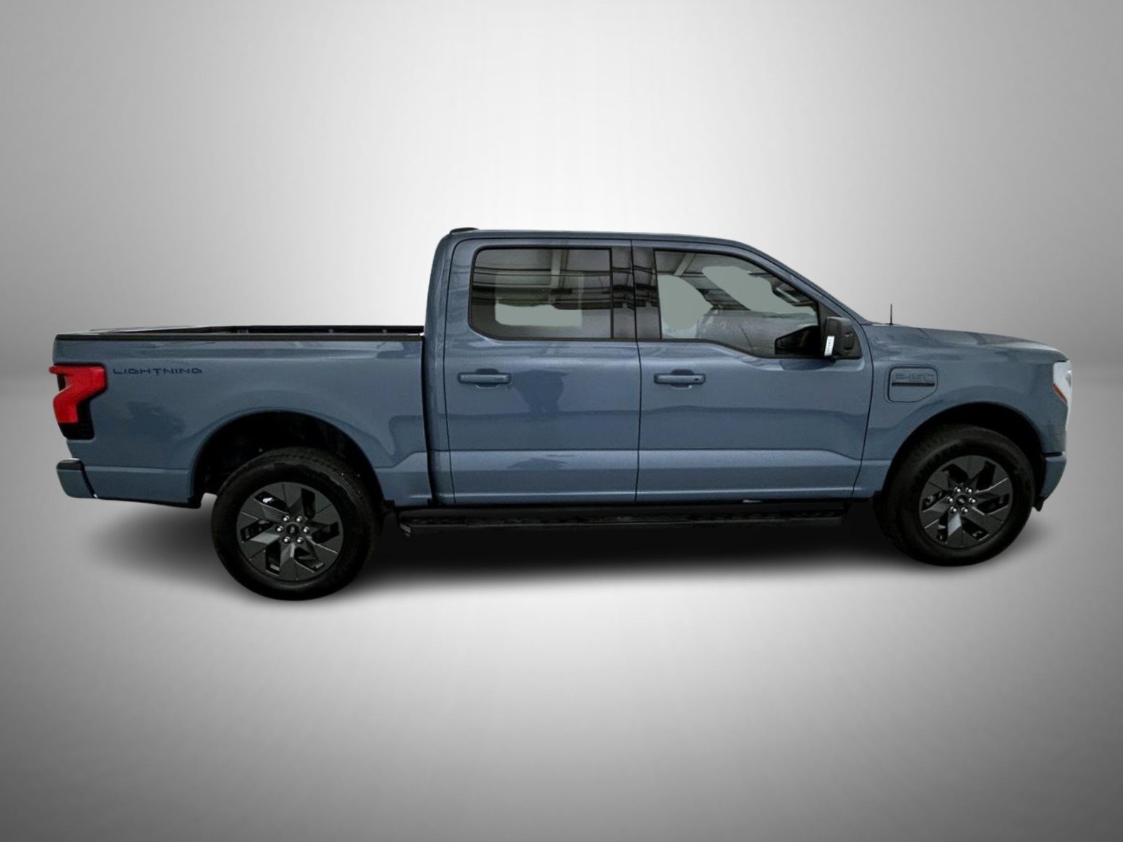 Used 2023 Ford F150 Lightning XLT w/ Equipment Group 312A High AWD/4WD image 4