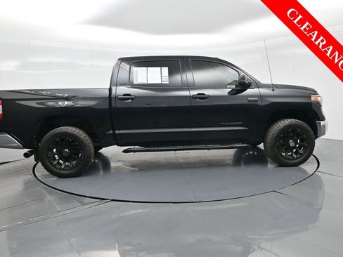 Used 2018 Toyota Tundra SR5 image 5
