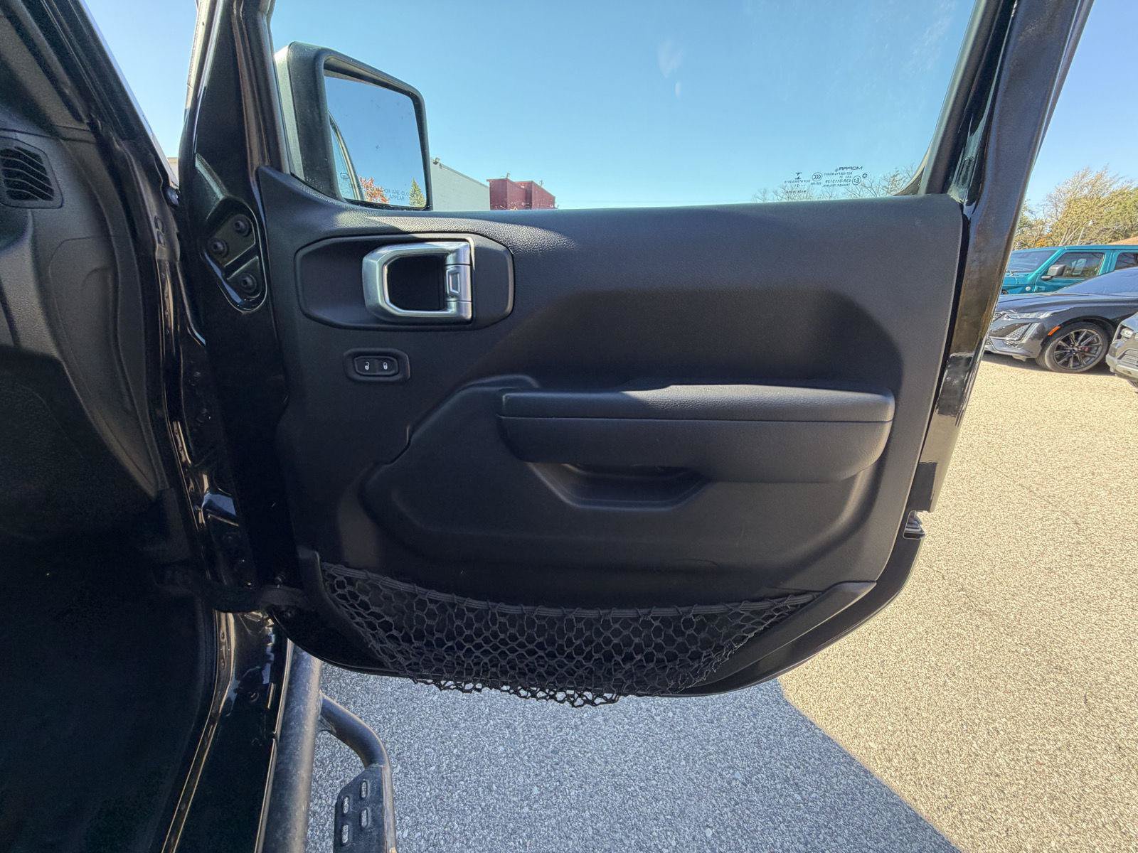 Used 2021 Jeep Gladiator Sport AWD/4WD image 34