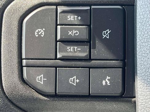 Used 2024 Ford F350 XLT w/ Black Appearance Package AWD/4WD image 32