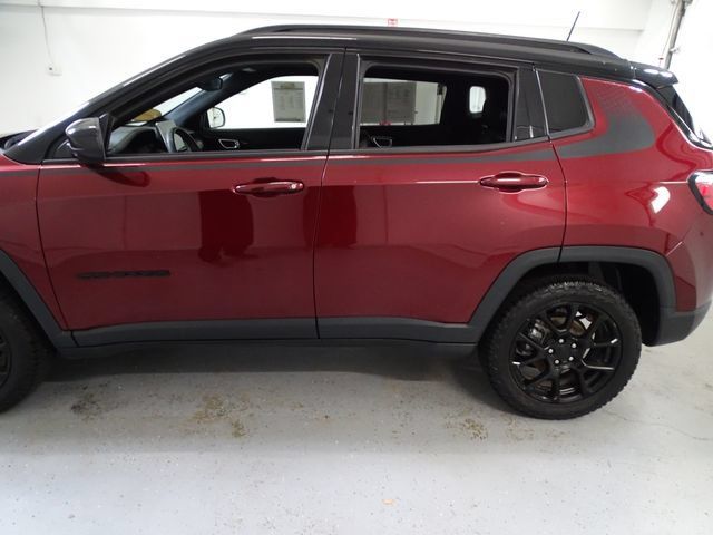 Certified 2022 Jeep Compass Latitude AWD/4WD image 17