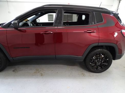 Certified 2022 Jeep Compass Latitude AWD/4WD image 17
