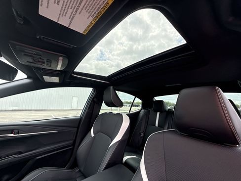 Certified 2025 Toyota Camry SE w/ Convenience Package FWD image 16