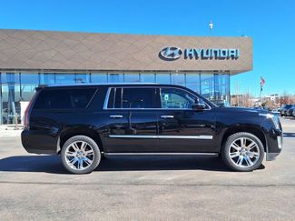 Used 2018 Cadillac Escalade ESV Platinum video 2