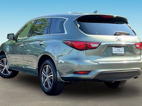 Certified 2017 INFINITI QX60 Luxe w/ Premium Plus Package AWD/4WD image 4