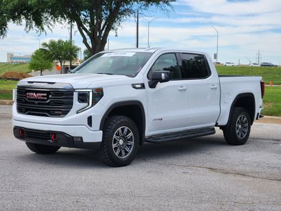 Used 2024 GMC Sierra 1500 AT4 w/ Technology Package