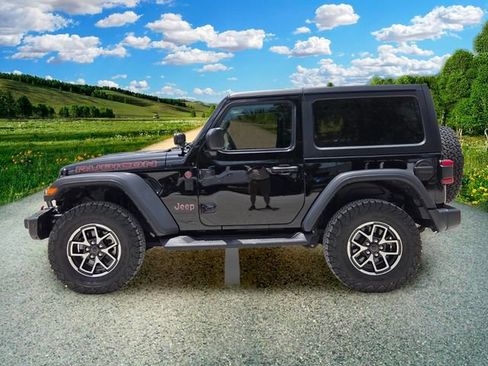Certified 2024 Jeep Wrangler Rubicon AWD/4WD image 3