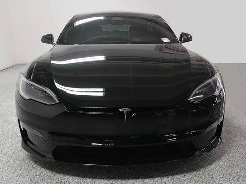Used 2023 Tesla Model S Plaid AWD/4WD image 2