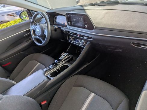 Used 2021 Hyundai Sonata SEL w/ Convenience Package FWD image 18