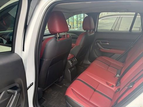 Used 2025 MAZDA CX-50 2.5 Hybrid w/ Weather Package image 9