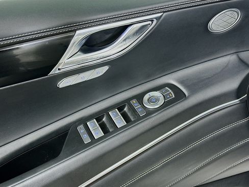 Used 2025 Genesis GV80 2.5T Standard AWD/4WD image 15