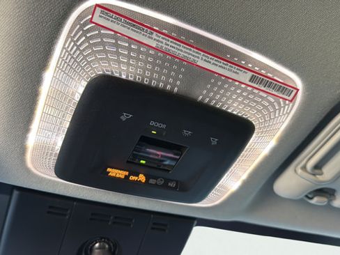 Used 2023 Toyota Prius Prime FWD image 24