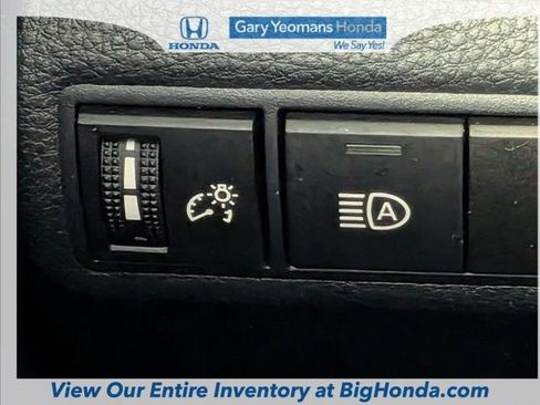 Used 2023 Toyota Corolla LE FWD image 23