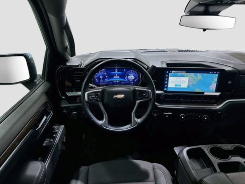 Certified 2025 Chevrolet Silverado 1500 LT RWD image 23
