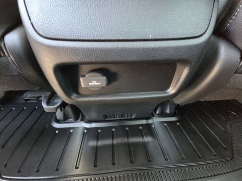 Used 2024 Honda Ridgeline RTL image 19