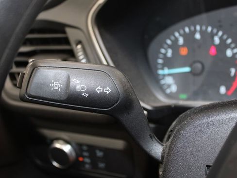 Used 2021 Ford Escape SE image 21