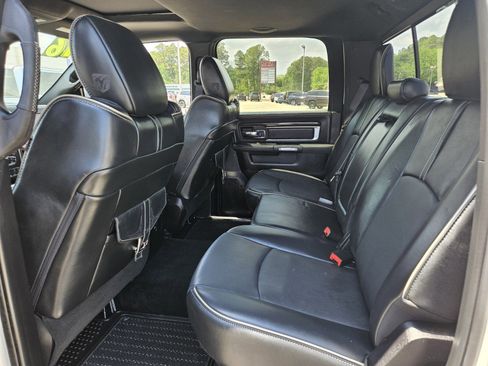 Used 2016 RAM 2500 Limited AWD/4WD image 10