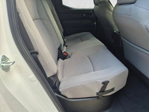 Certified 2024 Toyota Tacoma SR5 AWD/4WD image 17