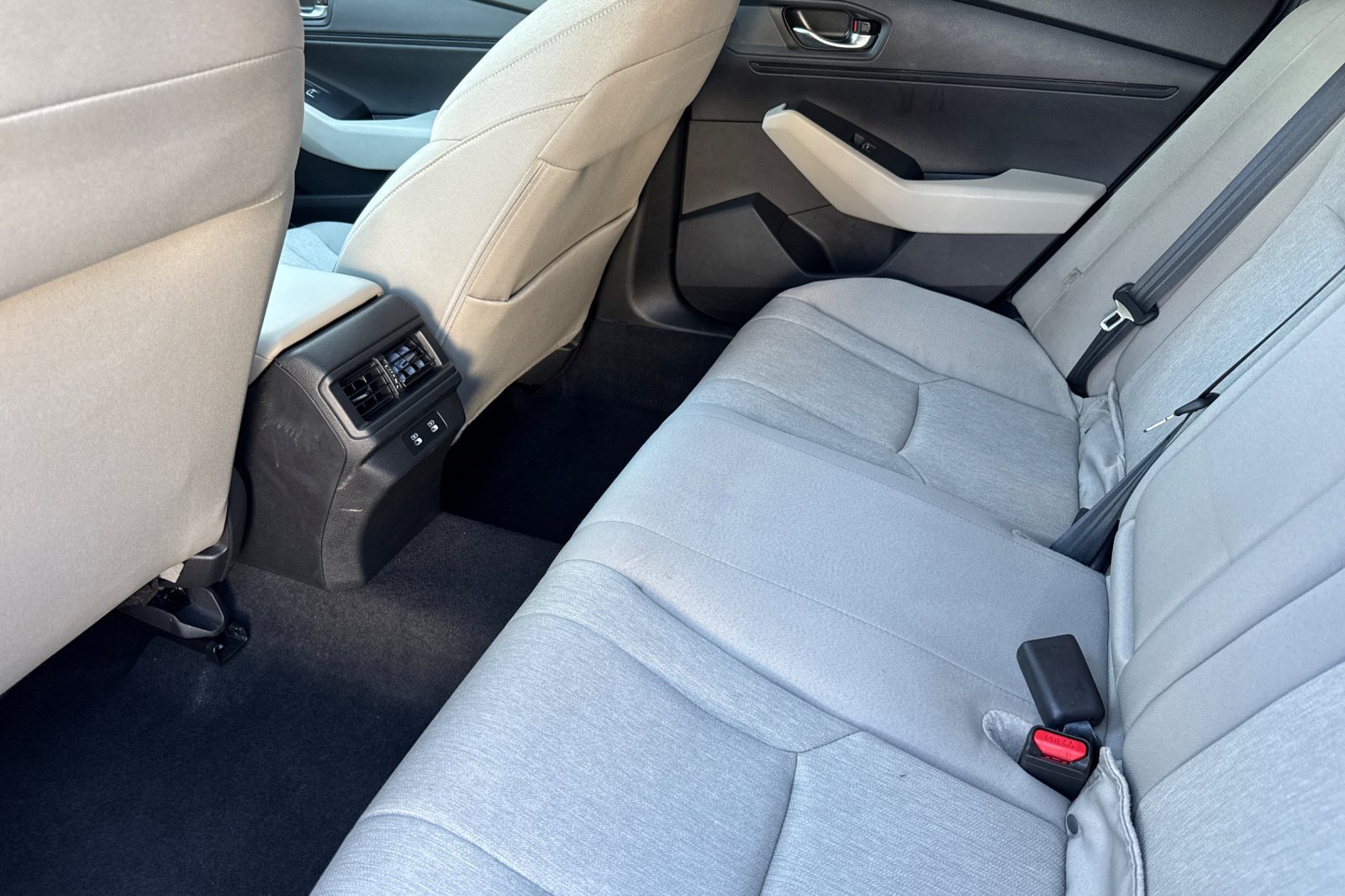 Used 2025 Honda Accord SE image 12