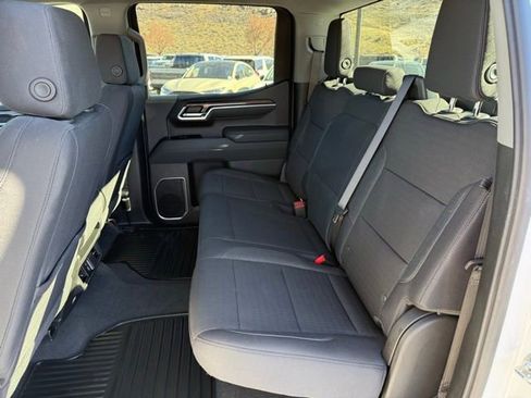 Used 2026 Chevrolet Silverado 1500 LT AWD/4WD image 28