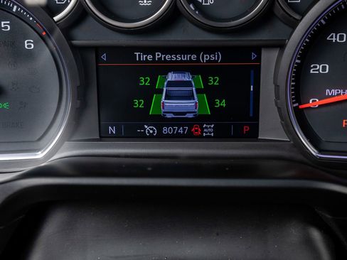 Used 2021 Chevrolet Silverado 1500 LT Trail Boss w/ Convenience Package II image 20