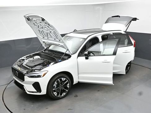 New 2026 Volvo XC60 B5 Ultra w/ Protection Package Premier AWD/4WD image 51